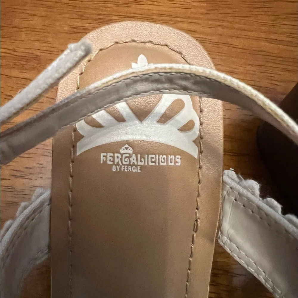 NWOT Fergalicious wedge sandals with woven lacy tops. Very boho and super cute! - Picture 4 of 6